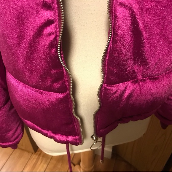 Jacket - Picture 2 of 4